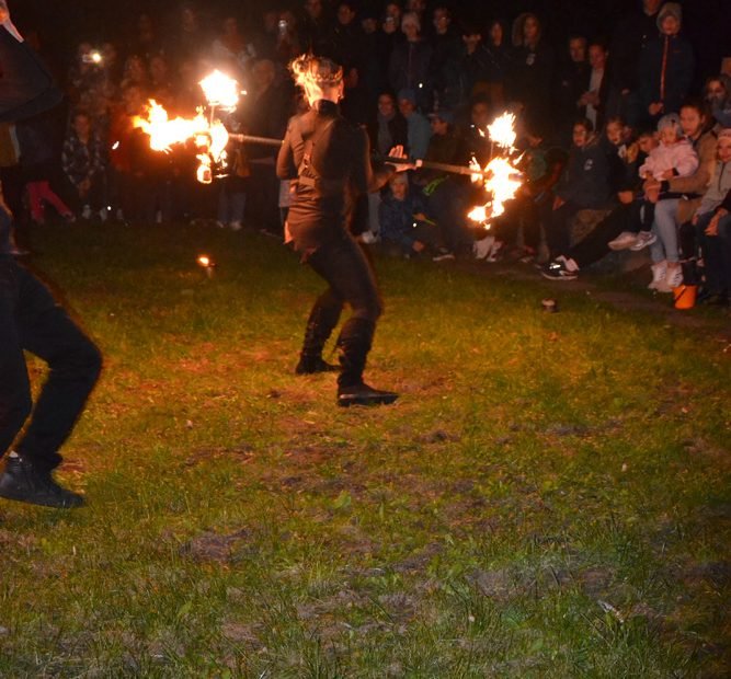 tűzzsonglőrök 1037.jpg