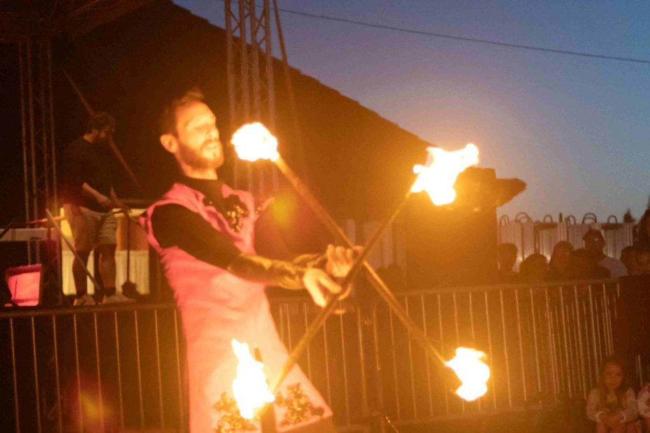 tűzzsonglőrök 1009.jpg