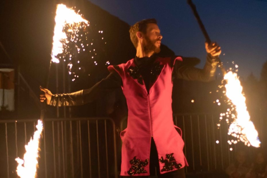 tűzzsonglőrök 1020.jpg