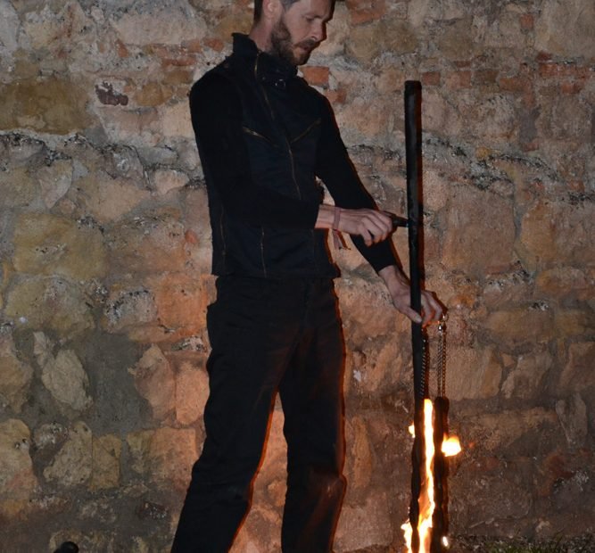 tűzzsonglőrök 1036.jpg